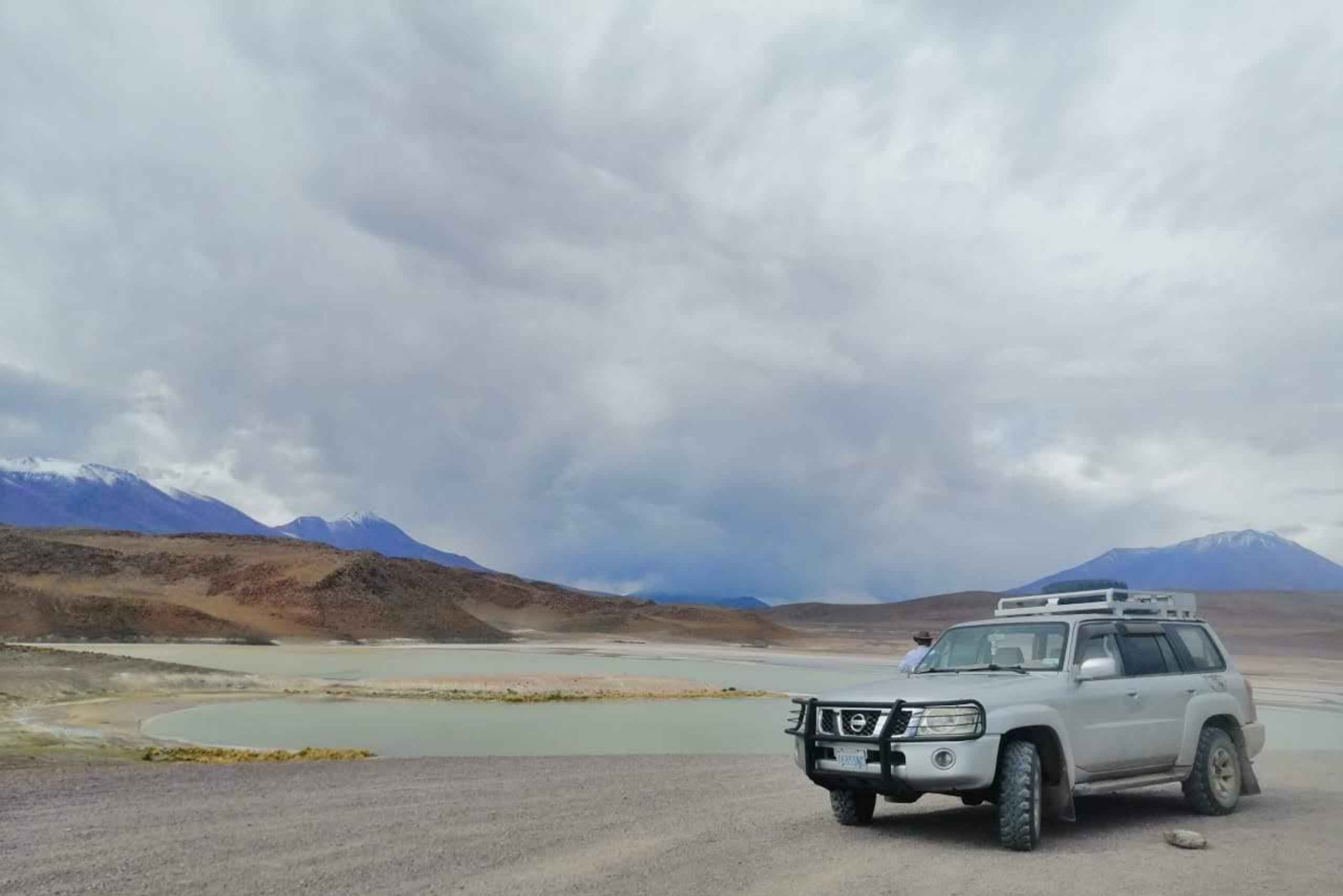 Från San Pedro de Atacama: 2-dagars tur till Uyuni Salt Flats