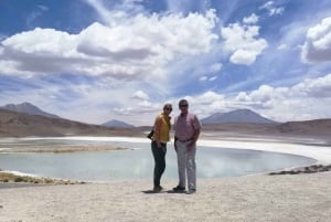 De San Pedro de Atacama: excursão de 2 dias ao Salar de Uyuni