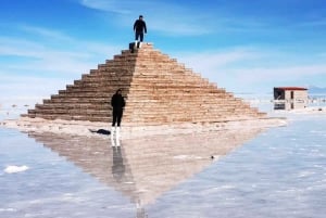 San Pedro de Atacamasta: 3 päivän Uyuni Salt Flats -kierros