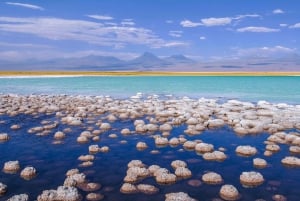 From San Pedro de Atacama: 3-Day Uyuni Salt Flats Tour