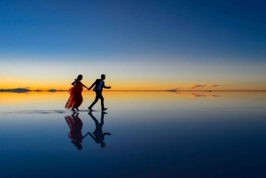 Desde San Pedro de Atacama: tour de 4 días al Salar de Uyuni