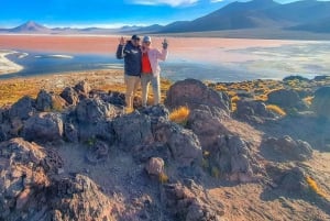 From San Pedro de Atacama: 4-Day Uyuni Salt Flats Tour