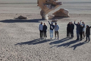 Från San Pedro de Atacama: 4-dagars Uyuni Salt Flats Tour