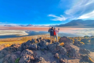 From San Pedro de Atacama: Uyuni Salt Flats 3-Day Tour