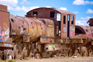 Z Sucre: Wycieczka do Uyuni Salt Flat - 2 dni