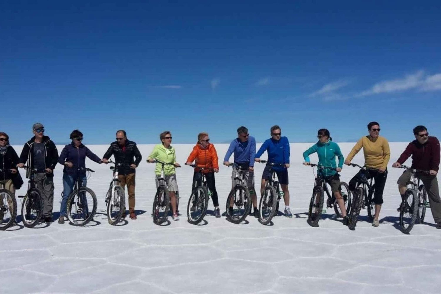 Da Uyuni: Tour di 1 giorno in bicicletta al Salar de Uyuni + pranzo