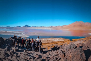 Depuis Uyuni : Circuit de 3 jours à San Pedro avec visite des Salt Flats