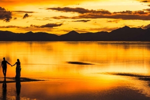 Da Uyuni: osservazione delle stelle e del tramonto/alba del Salar de Uyuni