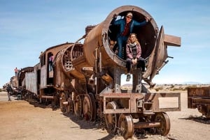 Uyuni: 3-dagars tur, saltlägenheter och surrealistiska öknar