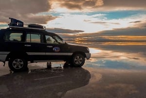 Uyuni: 3 päivän retki, suolatasankoja ja surrealistisia aavikoita