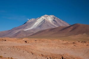 Uyuni: 3 päivän retki, suolatasankoja ja surrealistisia aavikoita