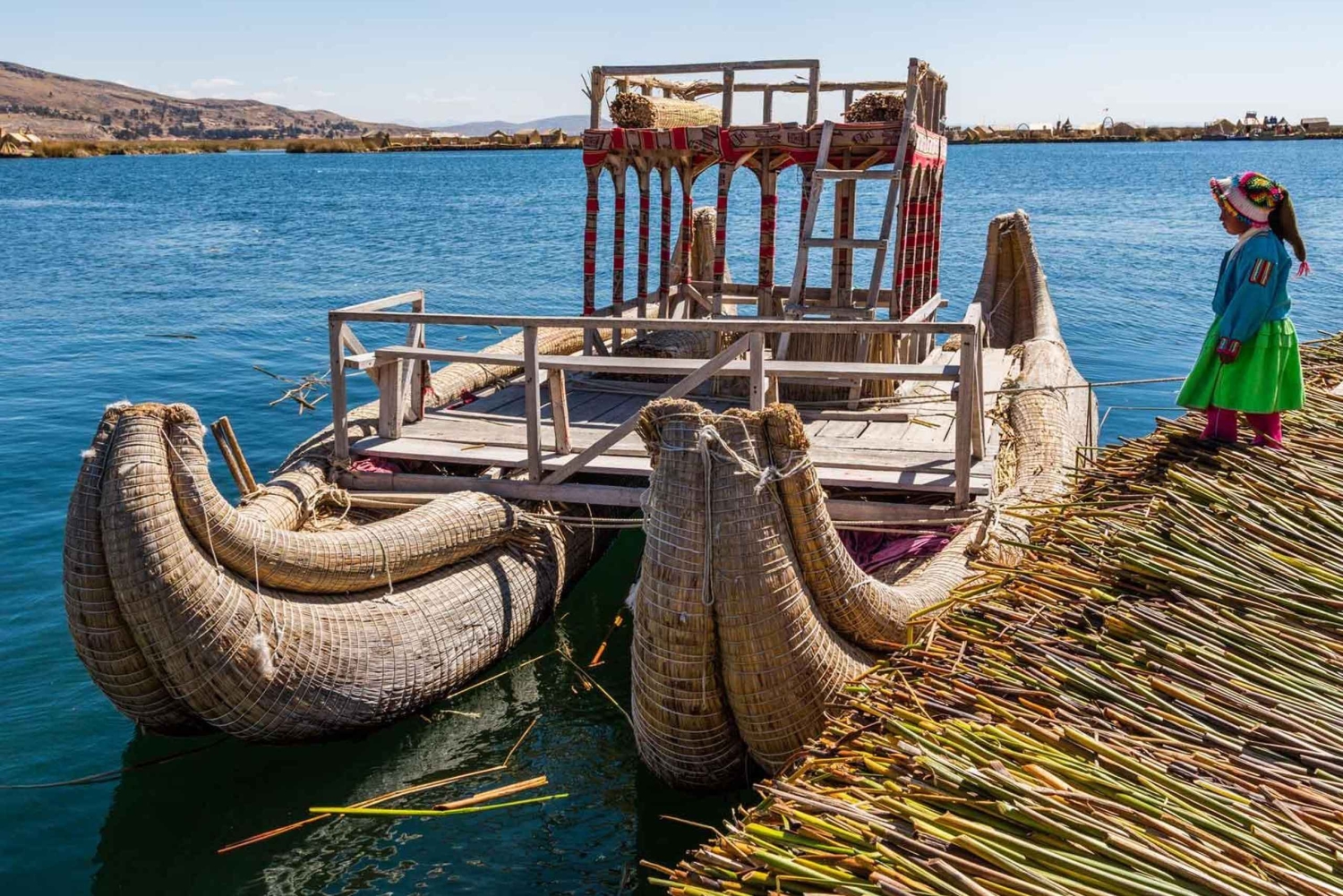 Kokopäiväretki Titicaca-järvelle Punossa tyypillisellä lounaalla