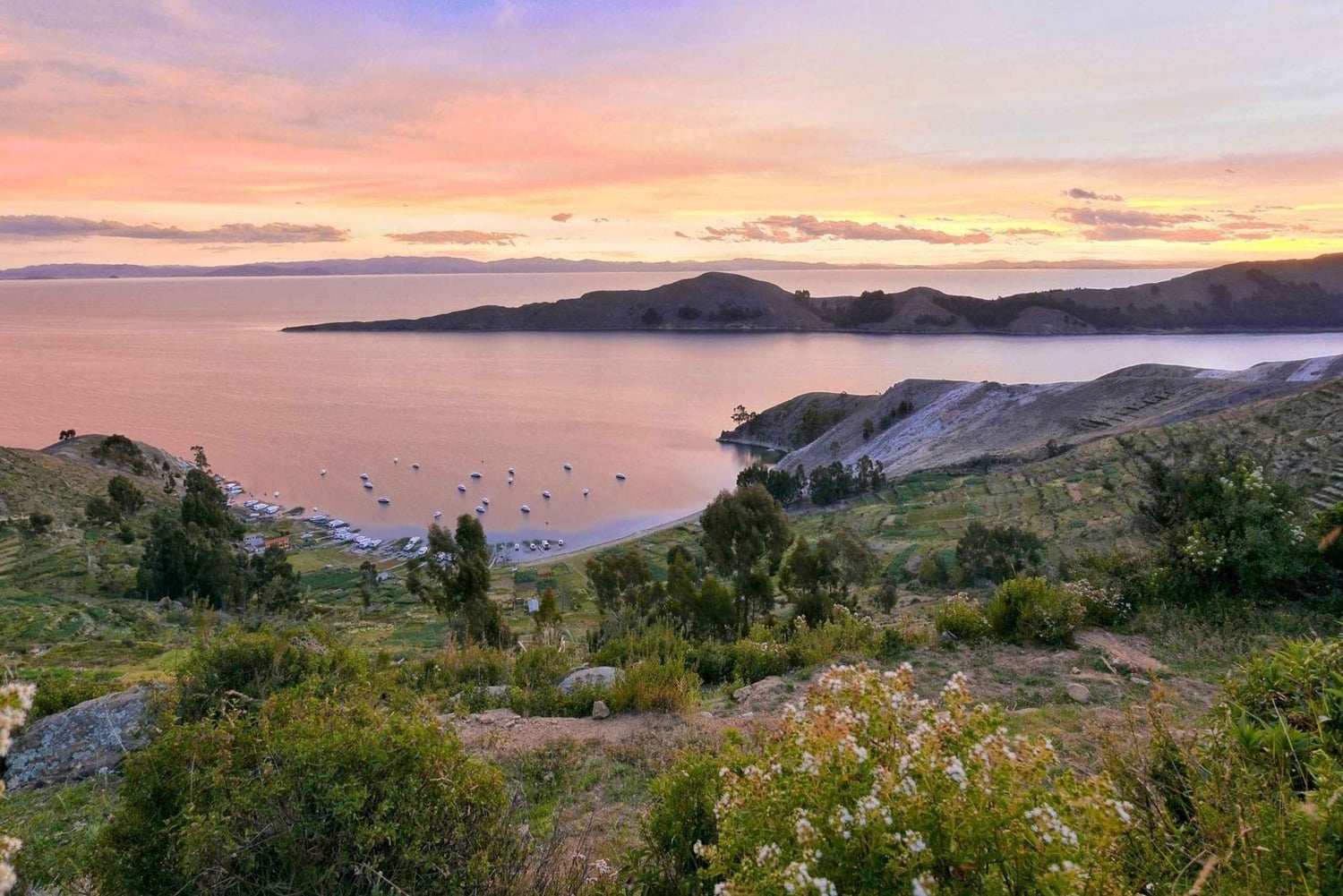 Groepsexcursie naar het Titicacameer en Zonne-eiland