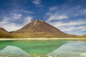 Wycieczka jeepem na wyspę Incahuasi i solnisko Uyuni.