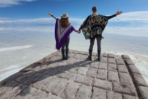 La Paz: 4-Day Death Road by bike and Uyuni Salt Flats Tour