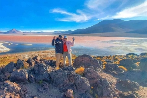 La Paz:4 päivän retki San Pedro de Atacamaan, jossa on suolatasankoja.