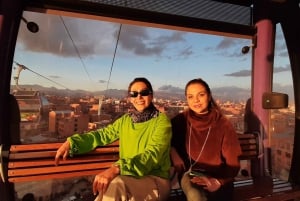 La Paz: City Highlights Walking Tour with Cable Car Ride