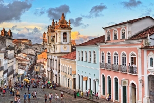 La Paz: Evening Cable Car and Walking Tour with Guide