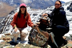 LA PAZ: TOUR GUIADO CHACALTAYA + VALE DA LUA