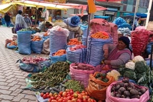 La Paz: Street Food morning tour-Sajra hora