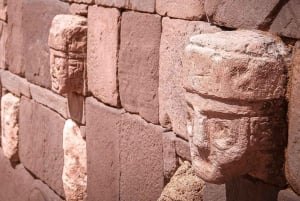 La Paz: Shared guided tour of the Tiwanaku Ruins