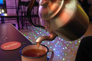 La Paz: Street Food Stories and Soul Tour at Night