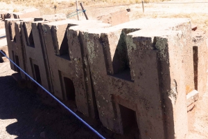 La Paz: Tiwanaku och Puma Punku privat rundtur med lunch