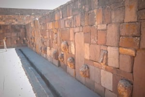 La Paz: visite privée de Tiwanaku et Puma Punku avec déjeuner