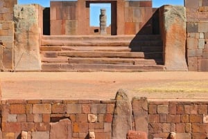 La Paz: Tour guidato del sito archeologico di Tiwanaku di 1 giorno