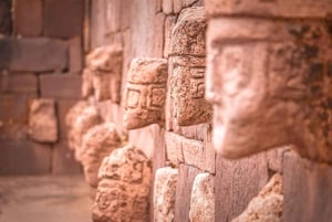 La Paz: Delt omvisning i Tiwanaku med lunsj + guide