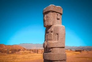 La Paz: Tour condiviso di Tiwanaku con pranzo + guida turistica