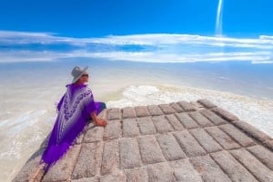 La Paz: Uyuni Salt Flats & Isla Incahuasi 5 päivän bussikiertomatka