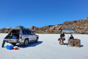 La Paz: Uyuni-tour eindigt met de bus in Atacama Chili.