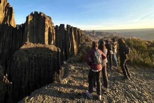 La Paz: Vandring i Animasdalen vid soluppgången med Salteñas