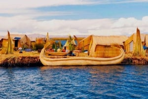 Lake Titicaca: Uros and Taquile Islands - normal boat