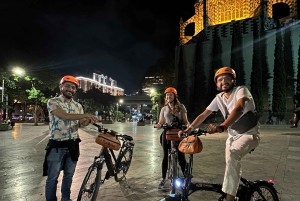Medellín: Ride an E-Bike Like a Local with Snack Included
