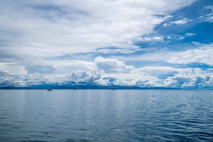 Escursione di un giorno al Lago Titicaca e a Copacabana con pranzo