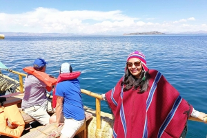 Excursão de um dia ao Lago Titicaca e Copacabana com almoço