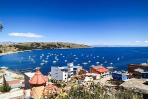 Excursão de um dia ao Lago Titicaca e Copacabana com almoço