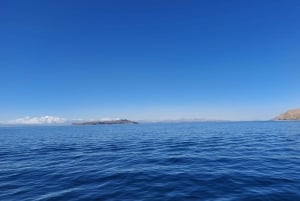 La Paz: Aventura Andina Privada desde la Paz,Copacabana,Isla del Sol