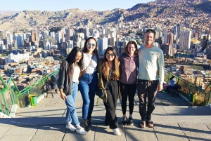 Tour privado de la ciudad con teleférico y visita al Valle de la Luna