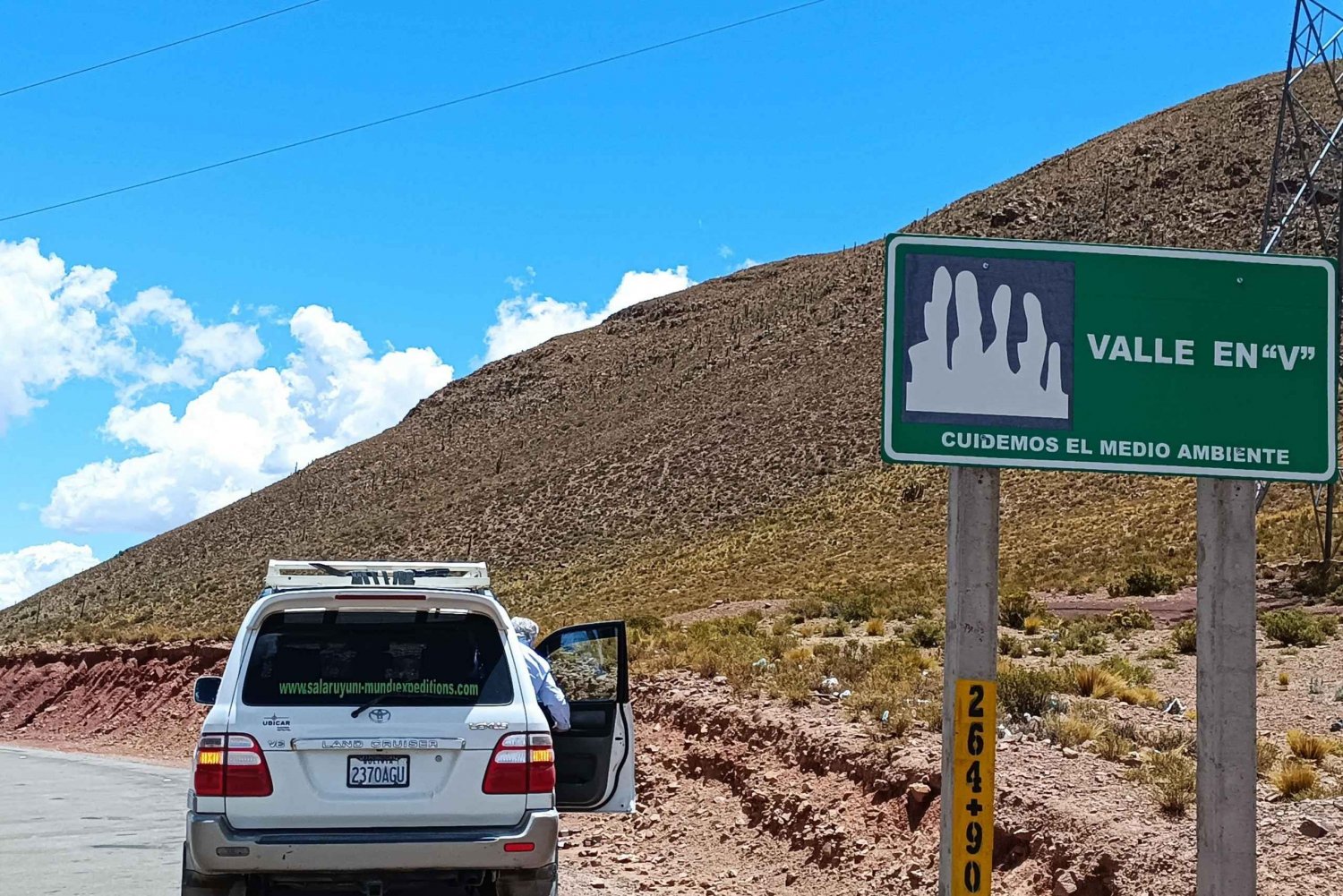 Passeio particular pelas antigas minas e trens de Pulacayo