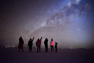 Uyuni Salt Flat | Tähtikatselu ja auringonnousu