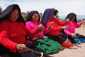 Puno: 2 päivän retki Titicaca-järvelle - Uros, Amantani & Taquile