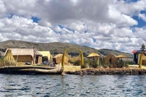 Puno: Excursion to the Uros Floating Islands 2D