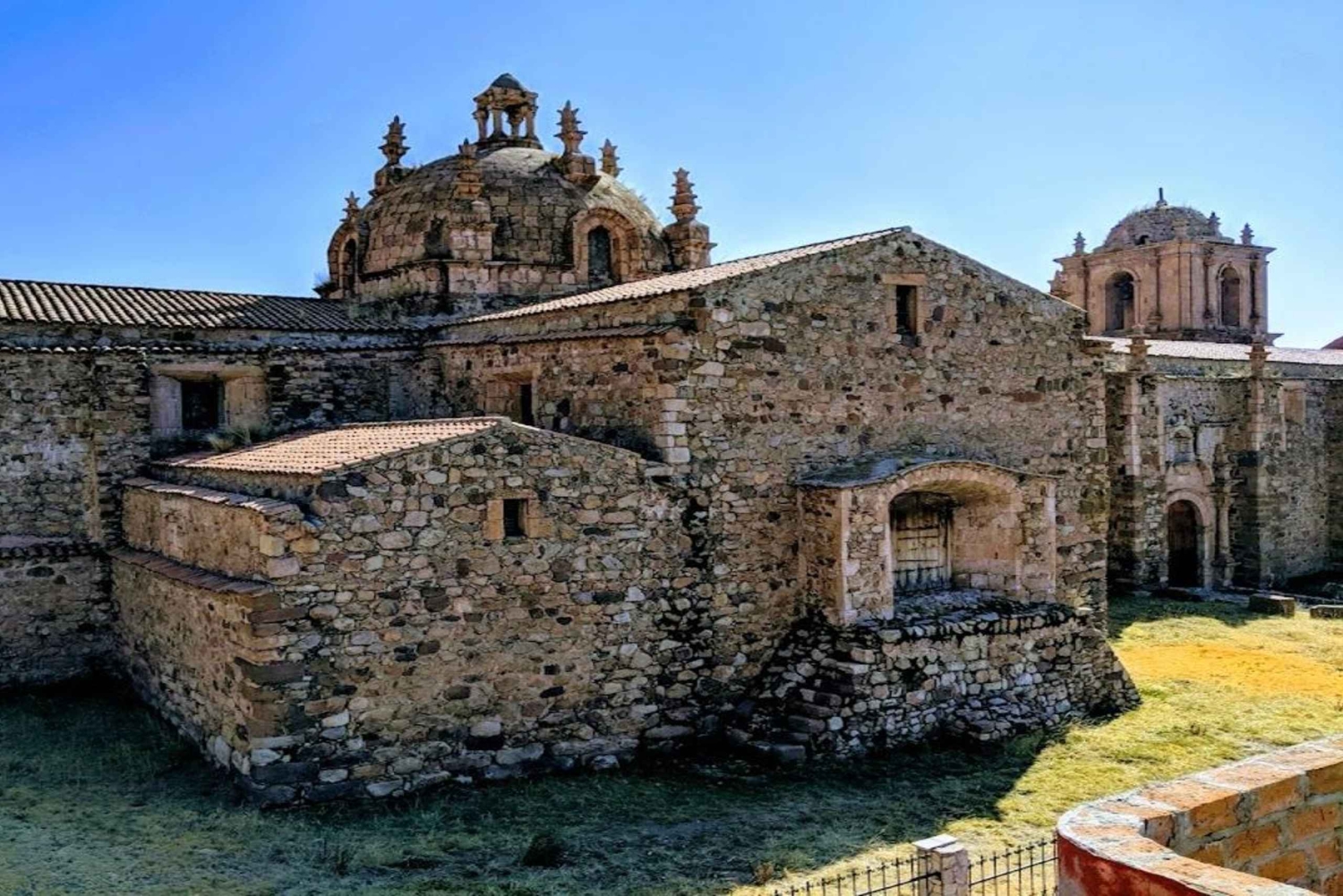 Puno: Full Day Quechua Route + Tinajani Canyon + Spanish/English Tour Guide