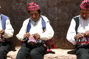 Puno: Całodniowa wycieczka nad jezioro Titicaca oraz Uros i Taquile