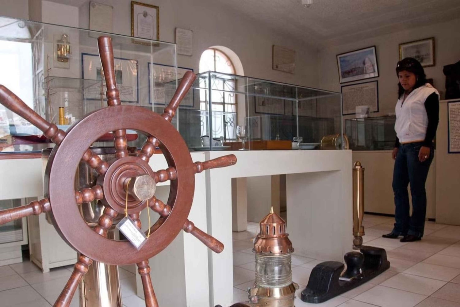 Puno: passeio guiado de um dia com vistas para o Lago Titicaca + navio-museu