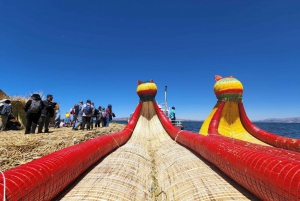 Puno: Half Day Tour to the Floating Islands of Uros