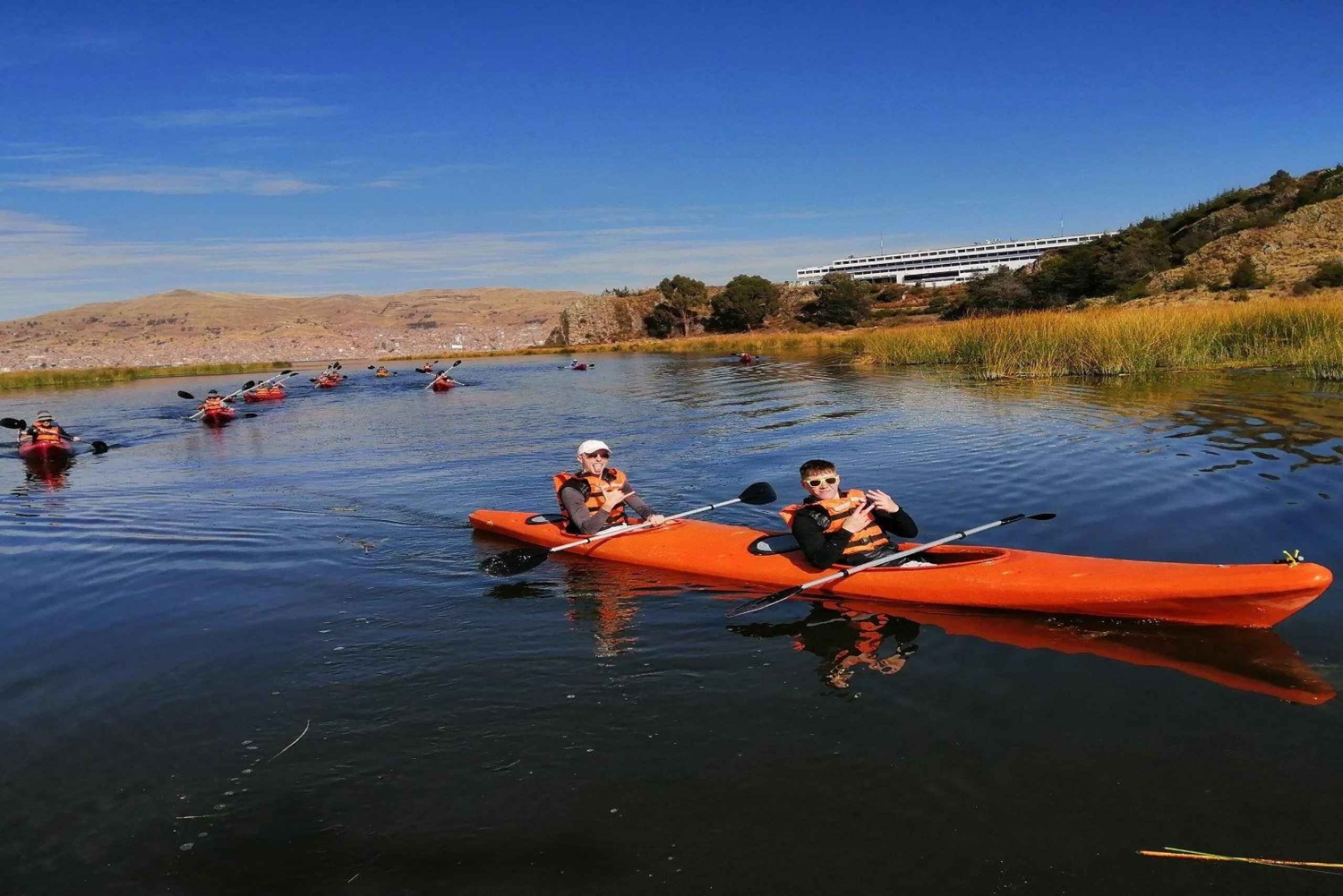 Puno: Kajakoplevelsen Uros Floating Island ved Titicaca-søen